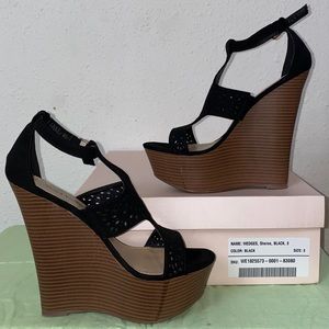 JUSTFAB Sheree Wedges in Black